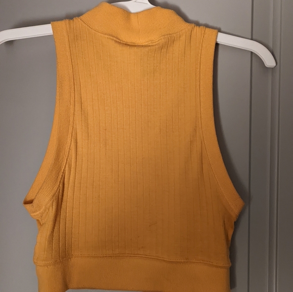F21 Mock neck Sunflower Yellow Tank - Picture 1 of 3
